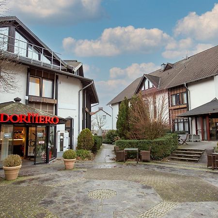 Dormero Hotel Duesseldorf Эркрат Экстерьер фото