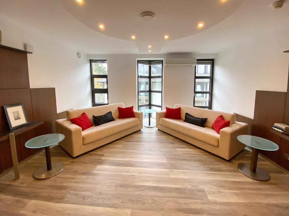 Dormero Hotel Duesseldorf Эркрат Экстерьер фото