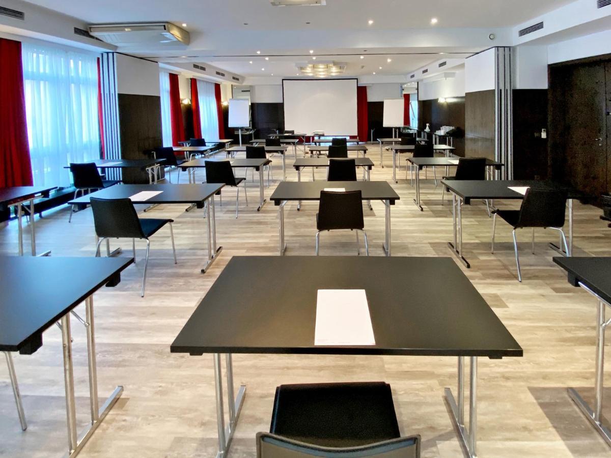 Dormero Hotel Duesseldorf Эркрат Экстерьер фото