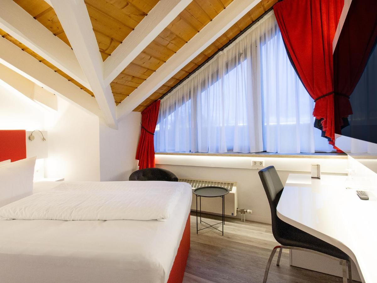 Dormero Hotel Duesseldorf Эркрат Экстерьер фото