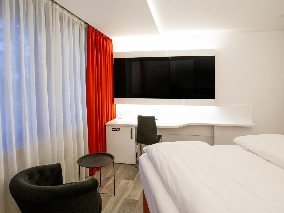 Dormero Hotel Duesseldorf Эркрат Экстерьер фото