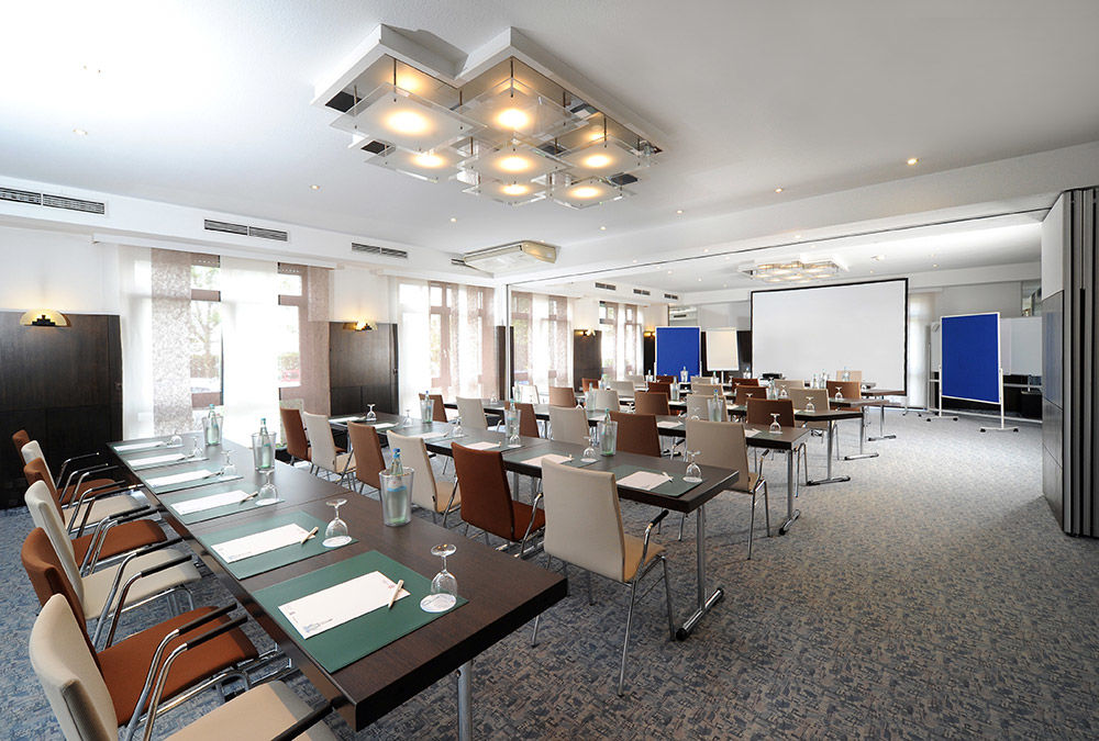 Dormero Hotel Duesseldorf Эркрат Бизнес фото